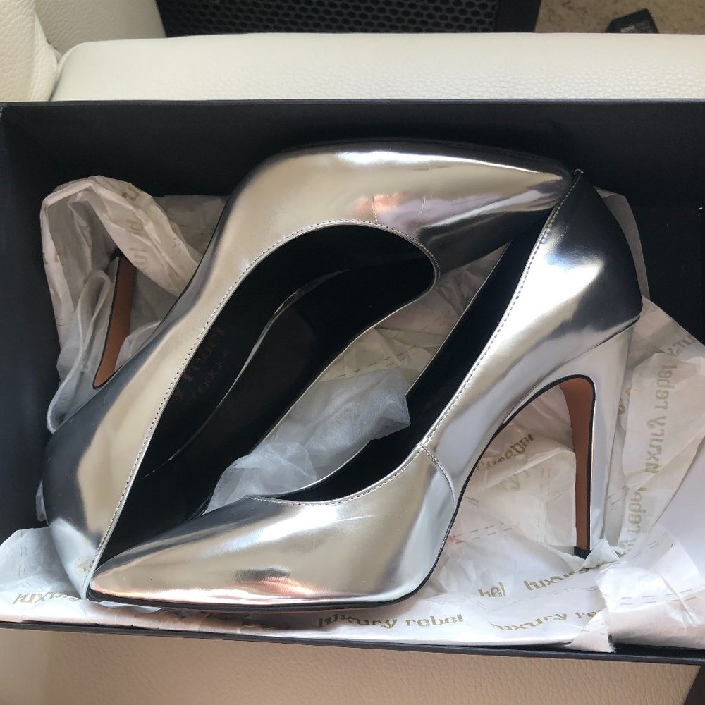 Luxury Rebel for Bloomingdales Victoria Pump